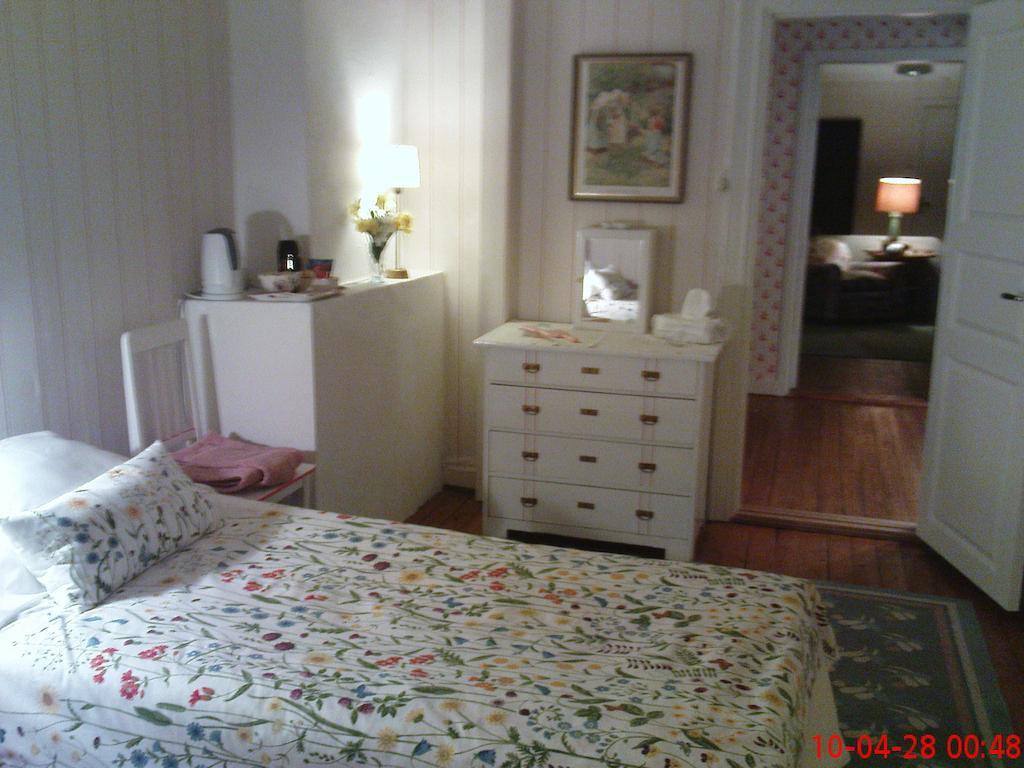 Sparrens Bed And Breakfast Fiskesa Szoba fotó